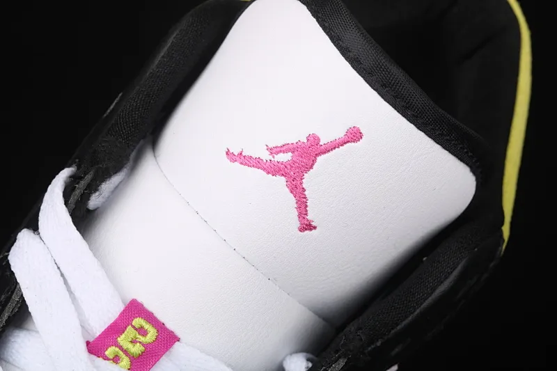 All categories Air Jordan Jordan series basketball shoes Air Jordan 1 Low Air Jordan 1 Low AJ1 Joe 1 black and white red inkjet low-top cultural and leisure sports sneakers CW5564-001